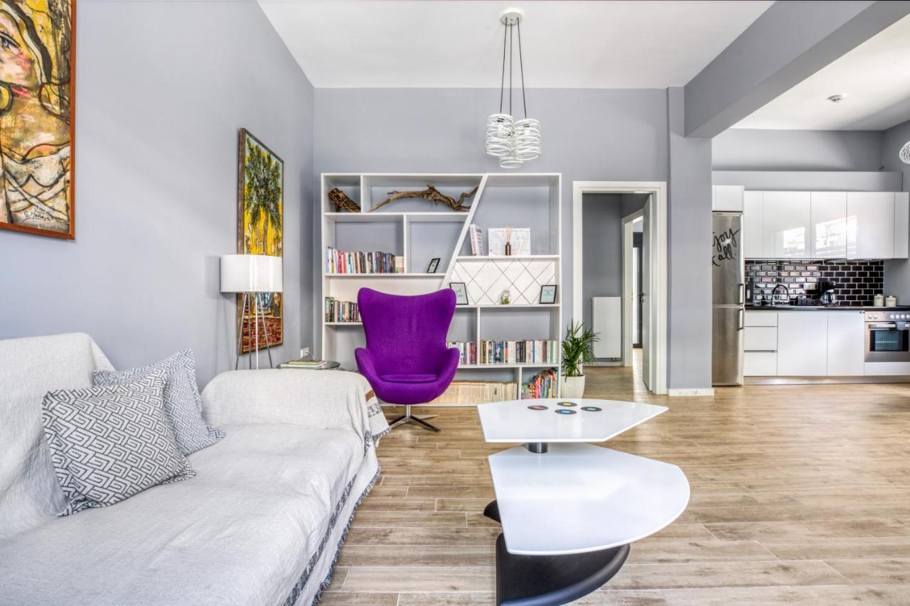 Spacious Flat With Courtyard And Private Parking! Athene Buitenkant foto